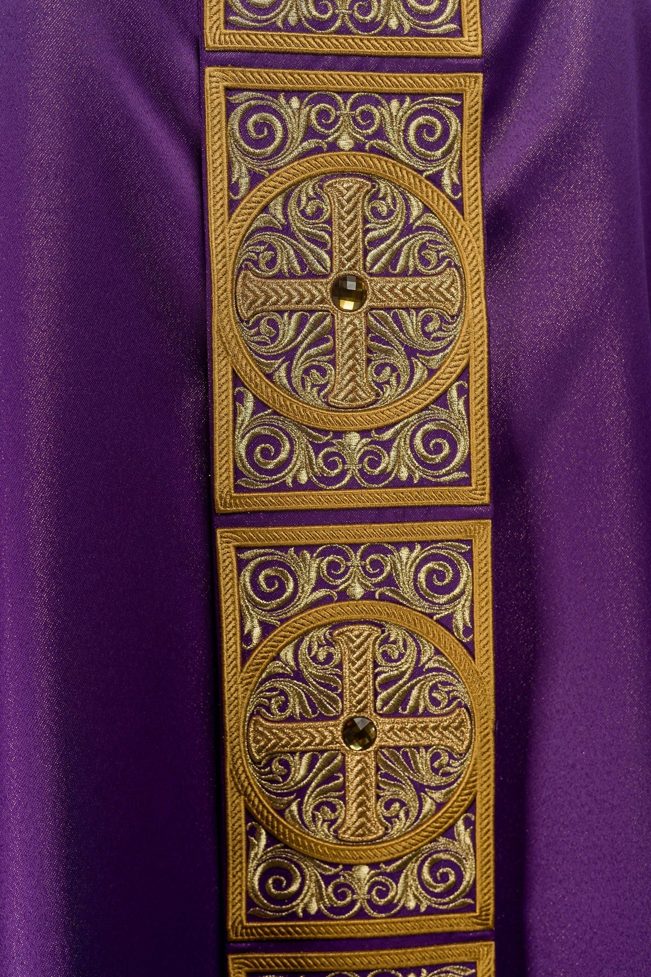 Purple Chasuble Richly Embroidered and Decorated with Stones - Image 5