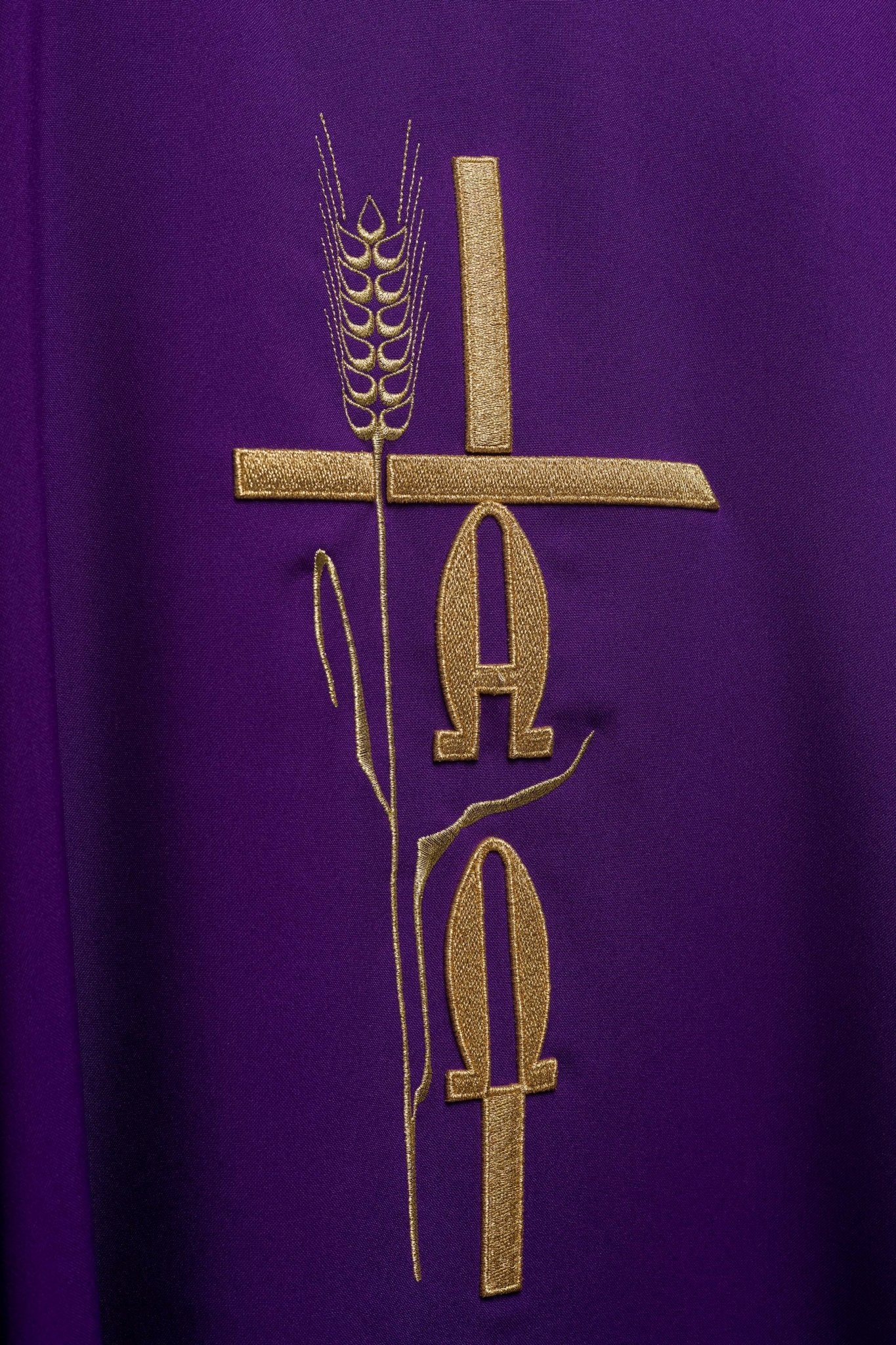Purple chasuble with cross and alfa omega symbols - Image 4