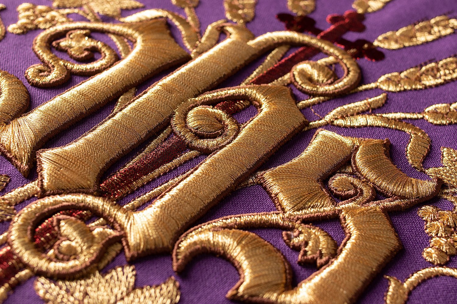 Purple chasuble with IHS and PAX embroidery - Image 4