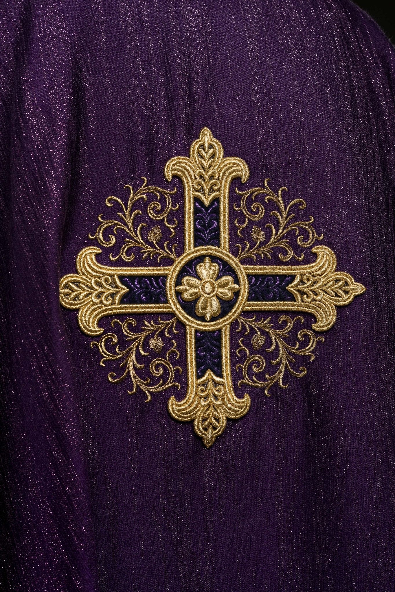 Purple Liturgical Chasuble with Embroidered Cross – Decorative Fabric - Image 3