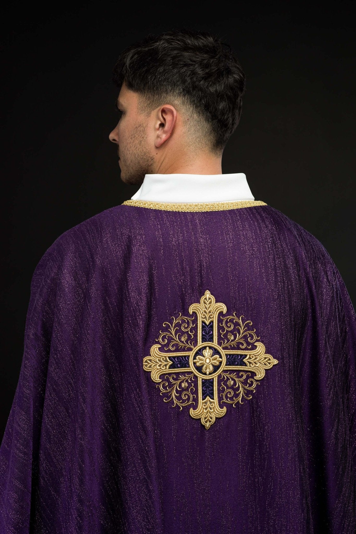 Purple Liturgical Chasuble with Embroidered Cross – Decorative Fabric - Image 7