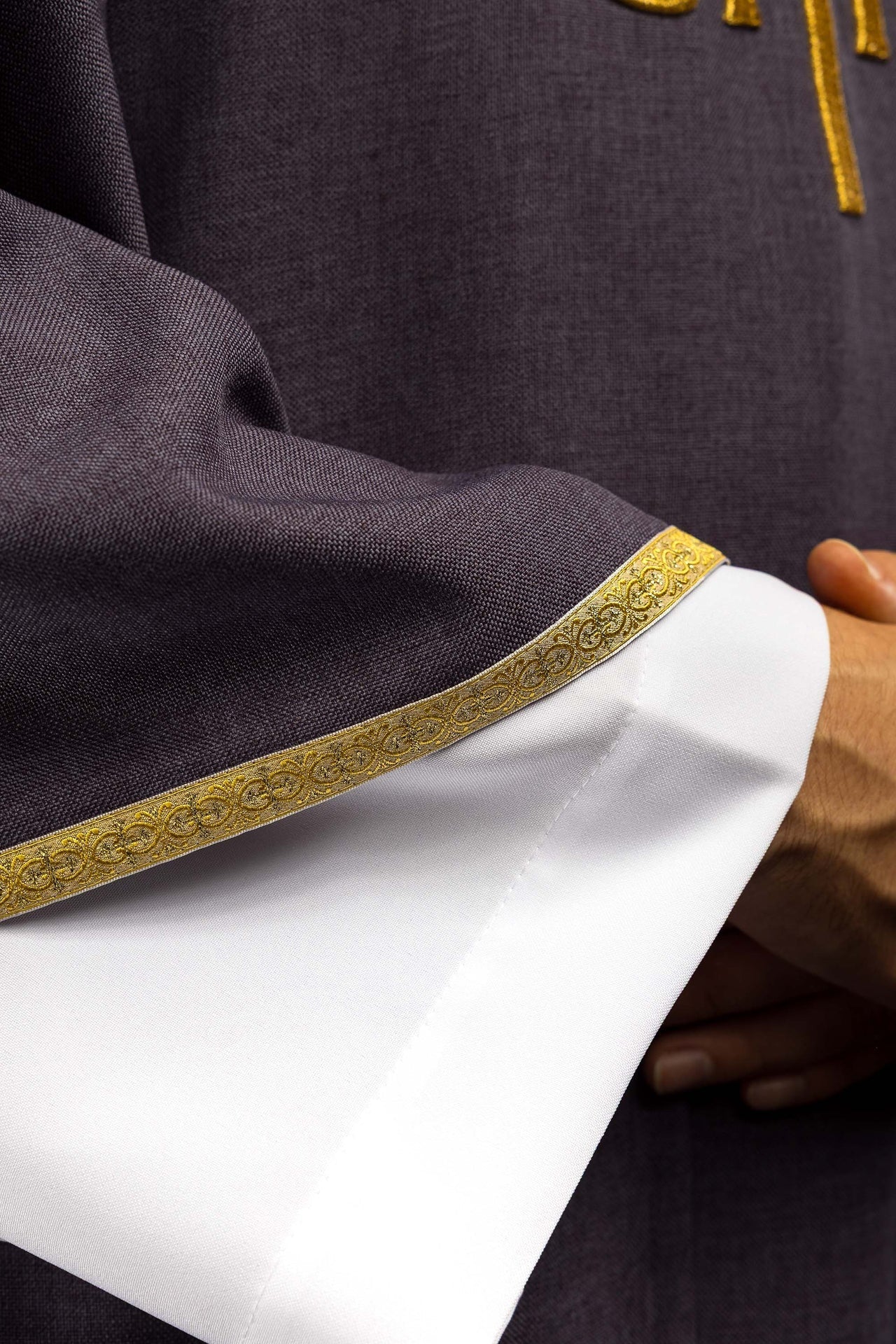 Purple liturgical chasuble with gold IHS embroidery - Image 4