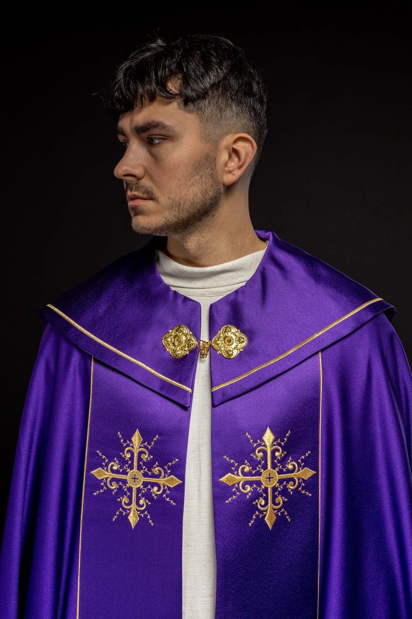 Purple priests cope emboidered - Image 4