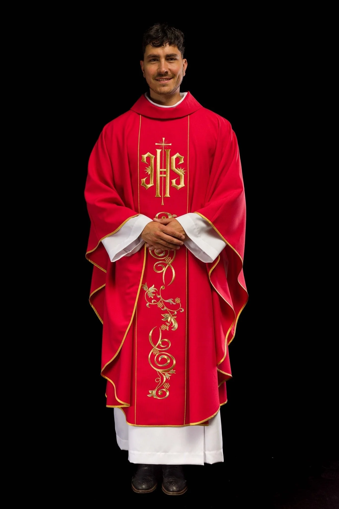 Red chasuble embroidered with IHS - Image 9