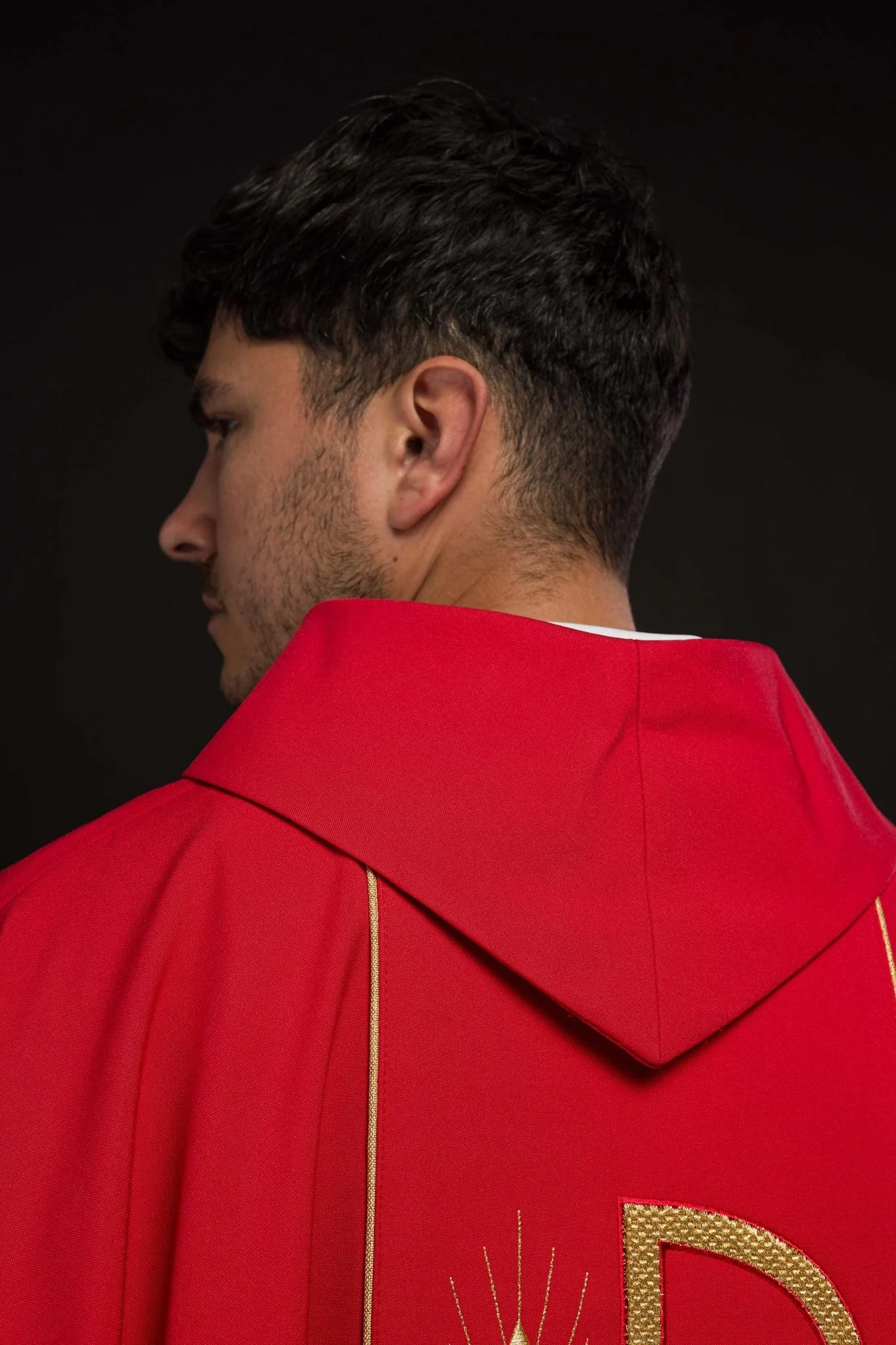 Red chasuble with embroidered PX and chalice symbol - Image 6
