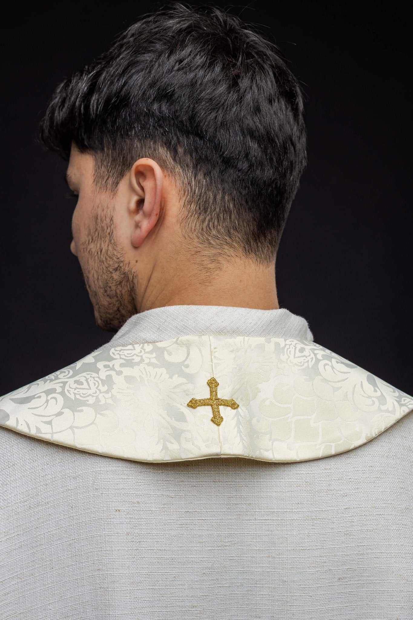 Roman stole with embroidery - Image 4