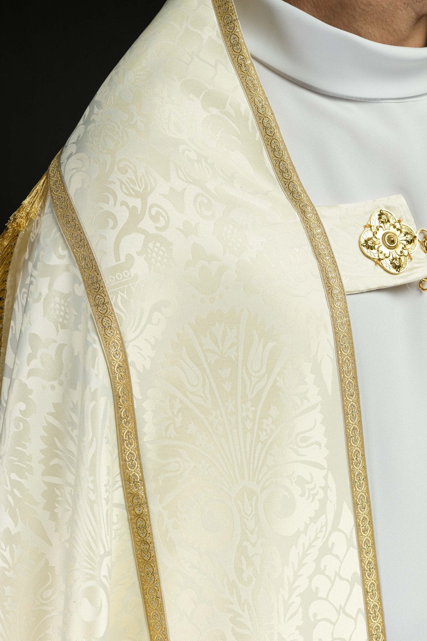 Smooth Ecru Jacquard Roman Cope - Image 5