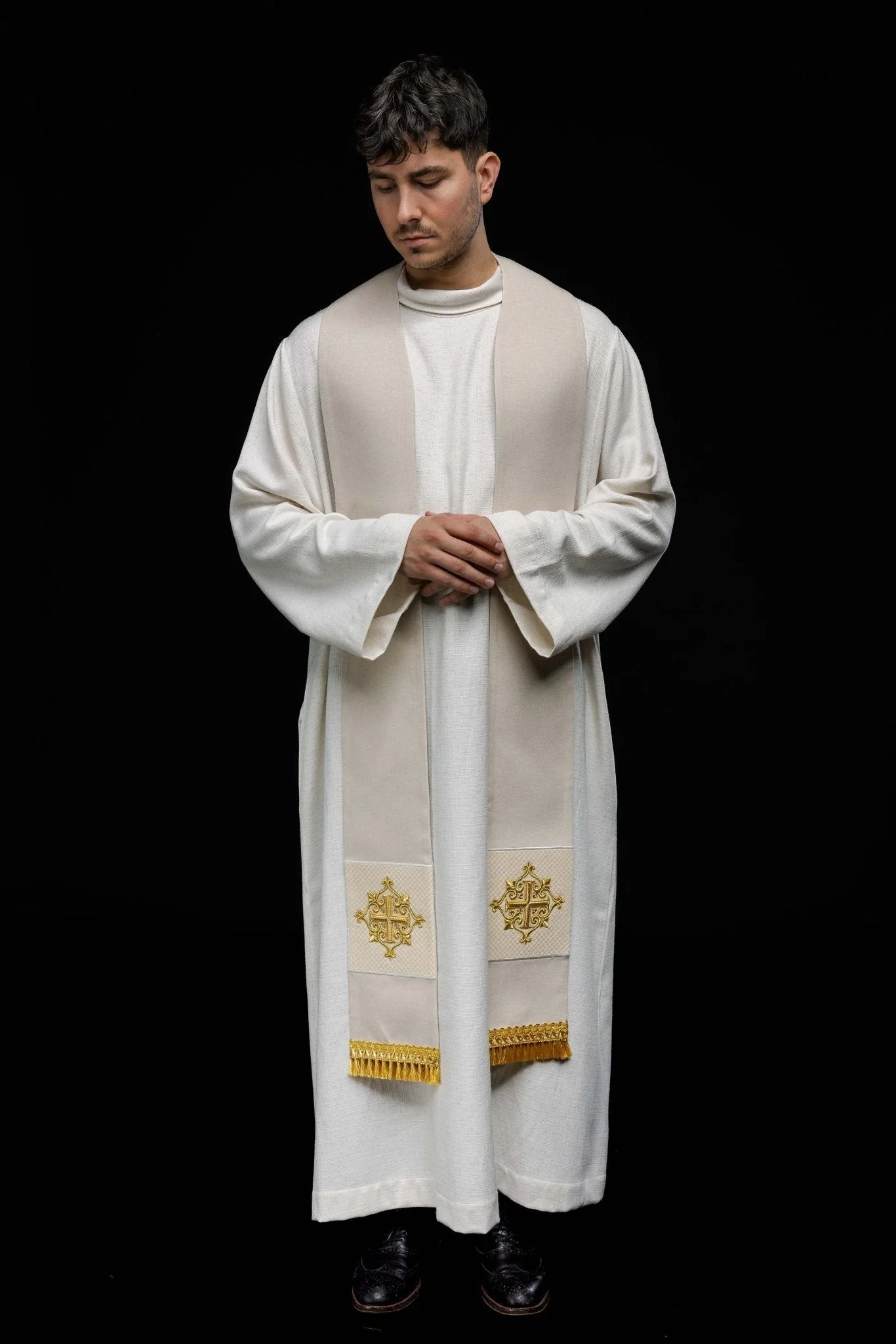 Embroidered stole with a cross symbol ecru velvet