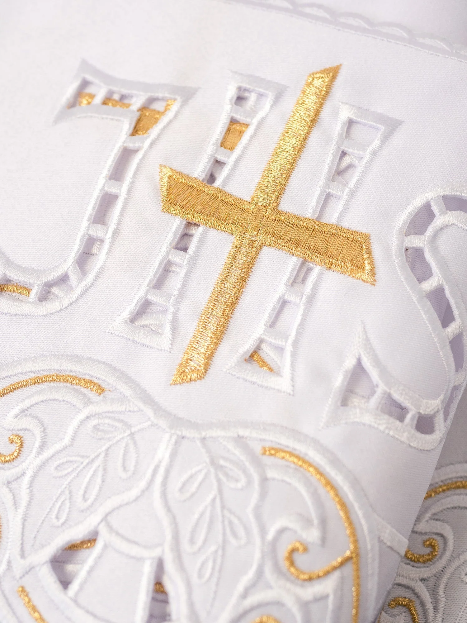 Trimmings with front embroidery IHS Cross White - Image 2