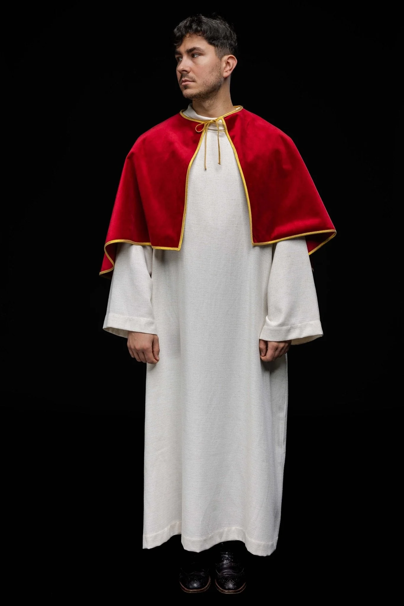 Velvet altar boy cape with ties red - Image 9
